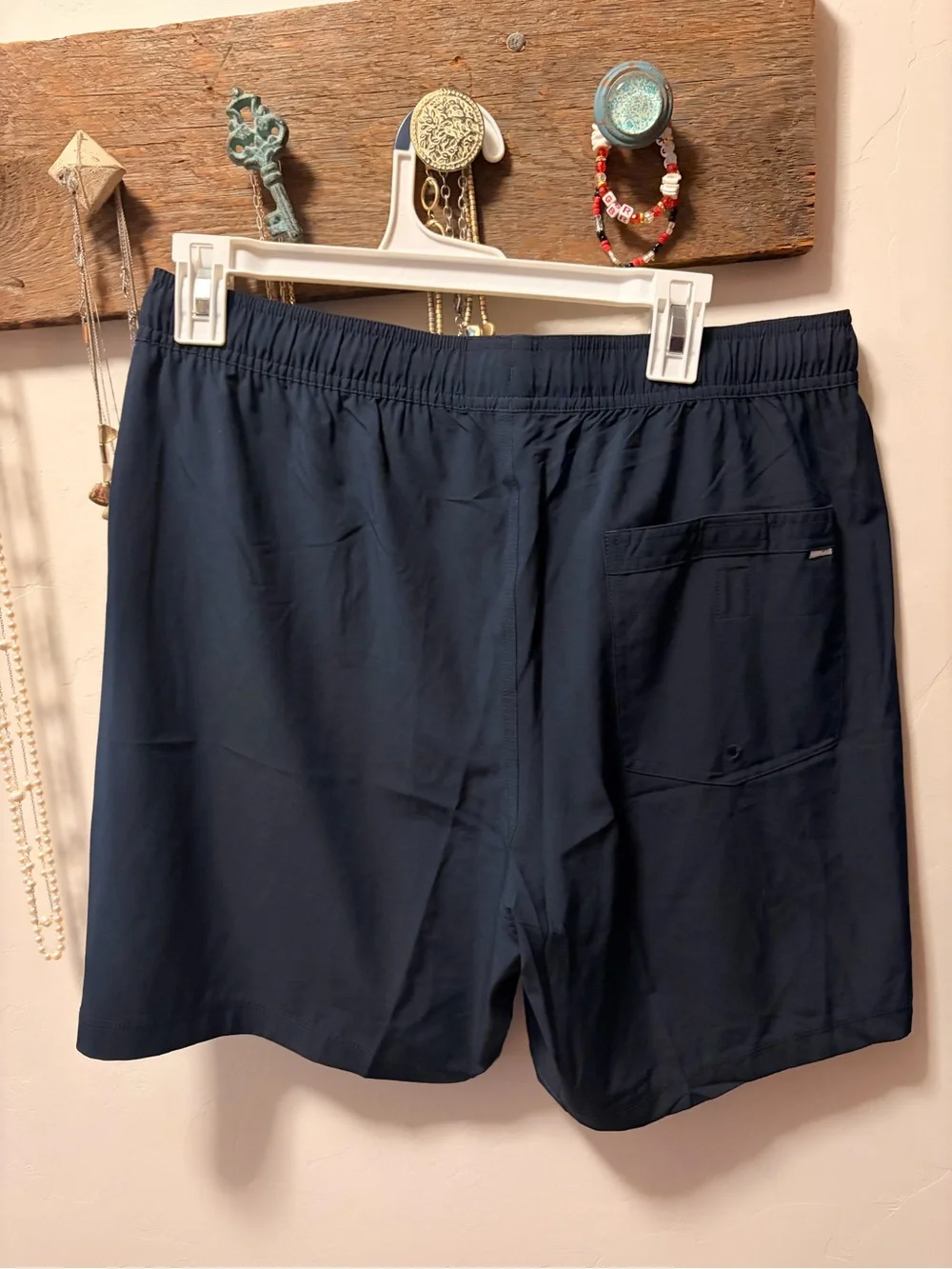 Vuori Ink Men's Kore Unlined Performance Shorts - Picture 3 of 3
